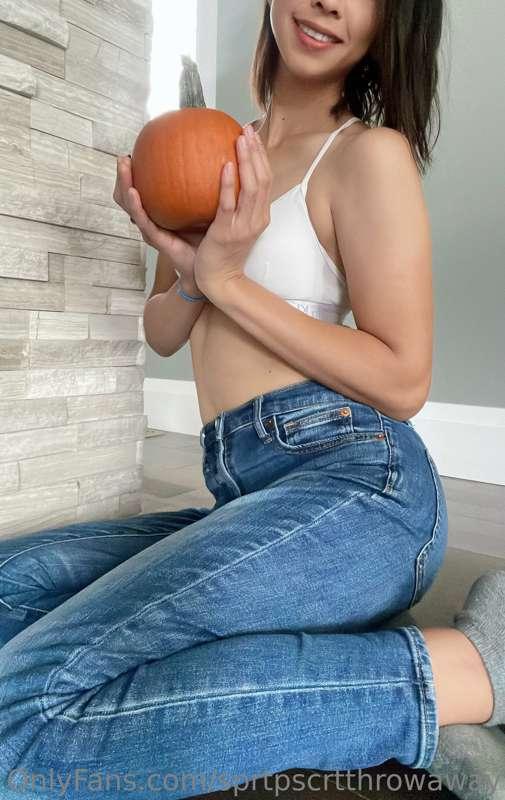 It's pumpkin season! Just a fun little pic for you - hope it..