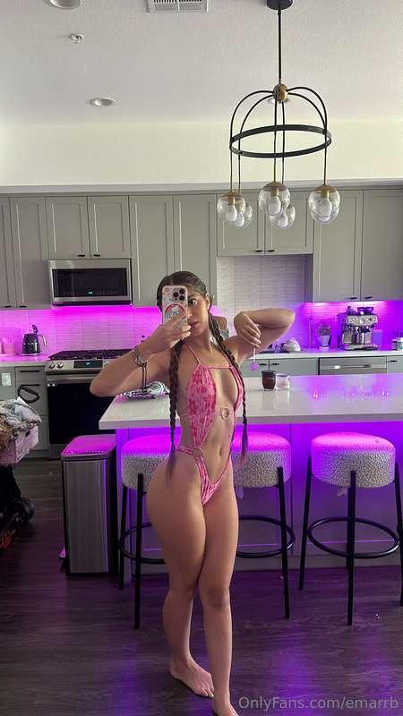 what would you do with me alone in the kitchen? 🤭