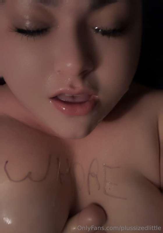 Just a messy slut 