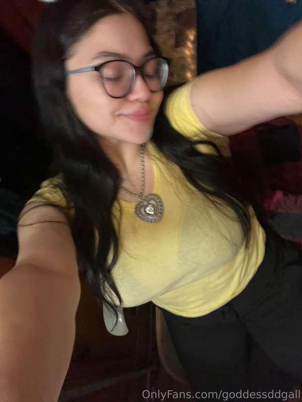 titties looking nice 😊💛