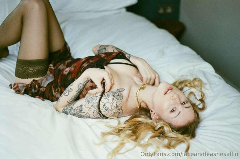 laceandleashesallin image #19