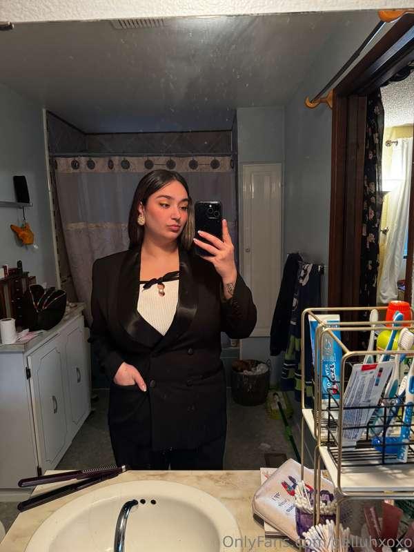 Sometimes I dress up 😘