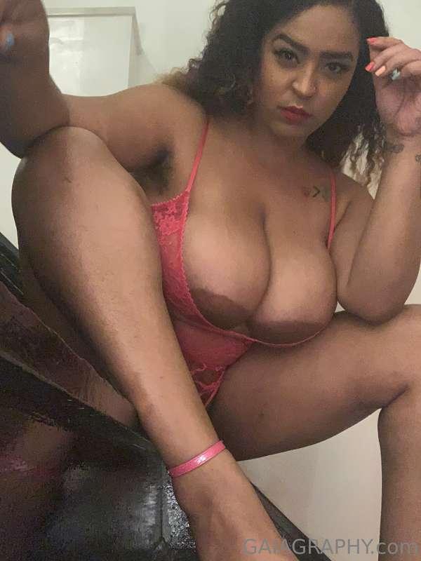 🙋🏽‍♀️Happy Sunday Professor’s Pet 🍏