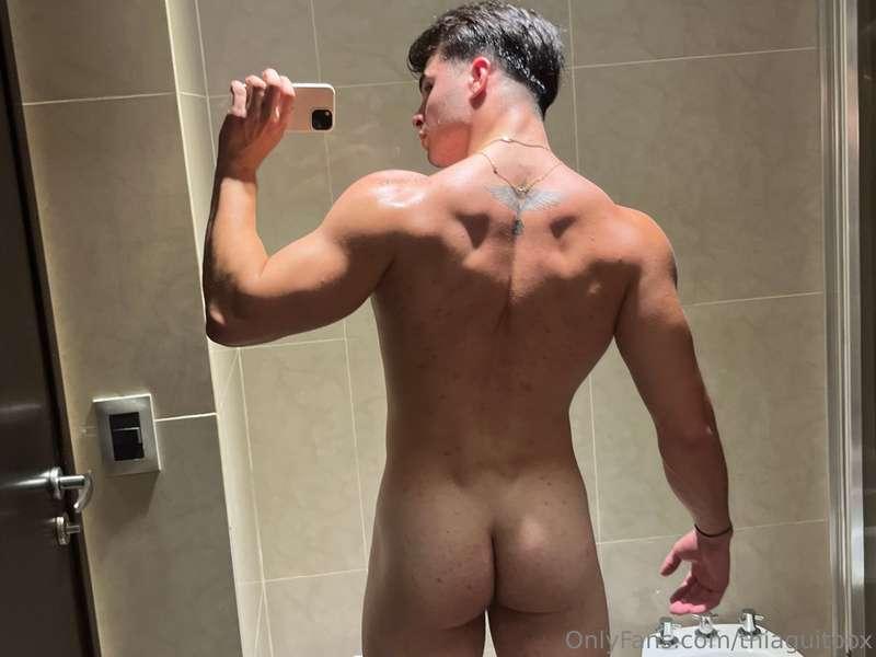 They told me that you like my ass 🔥🍑  Me contaron que te gus..