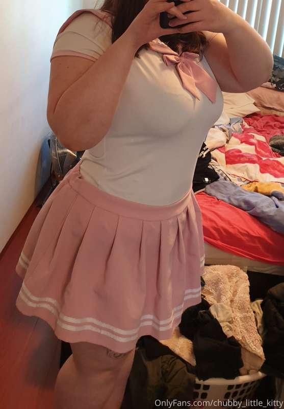 My first onesie!
Which one do you like more?