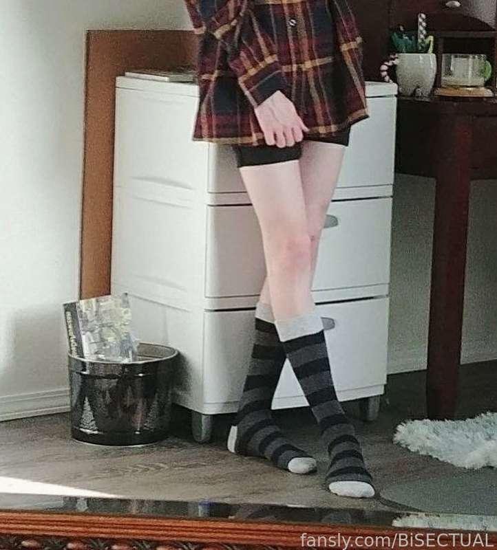 leg posting 😌