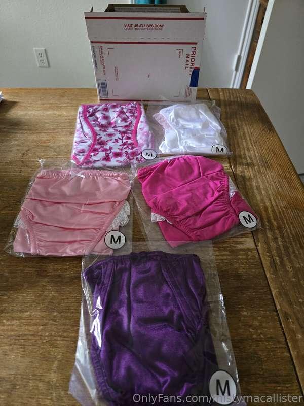 Katie & Laura sent me some of their gorgeous panties to use ..