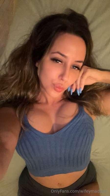 Mommy is so horny!? Do you need a fix!?