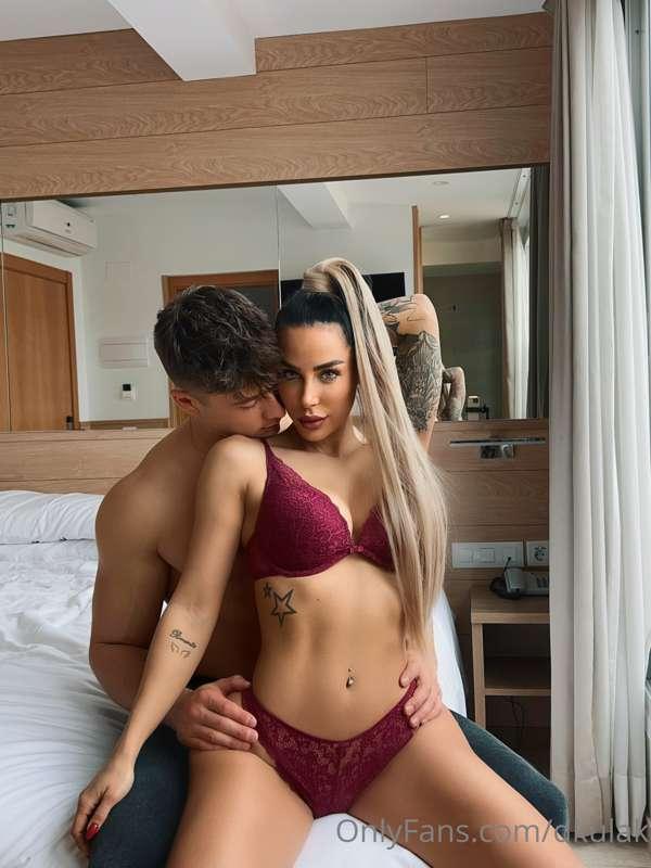 😈