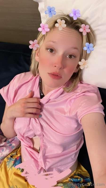 Now accepting Burrito 🌯 funds for nudes ❤️❤️Today is a littl..