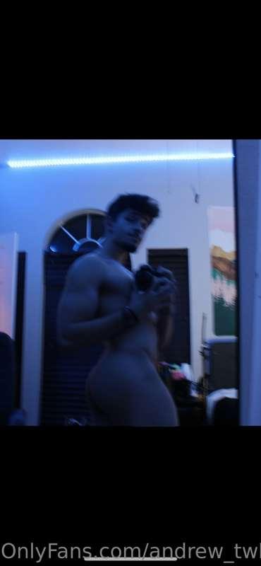 Hot AF ;)