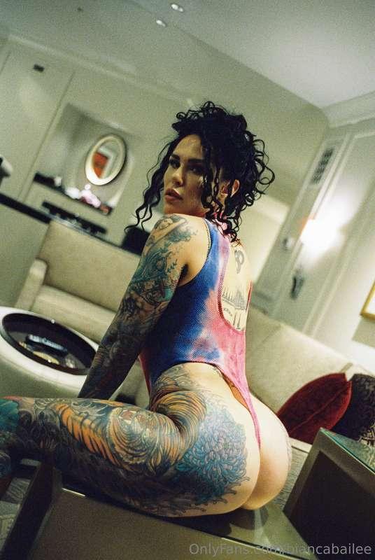 Babe let’s stay in tonight and have some fun 🥰😈💦😘