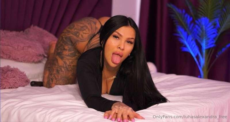 @iuhasalexandra_vip 🔞🔞Promo subscription price 3$💙LET'S GET ..
