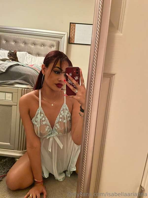 isabellaarianna image #4