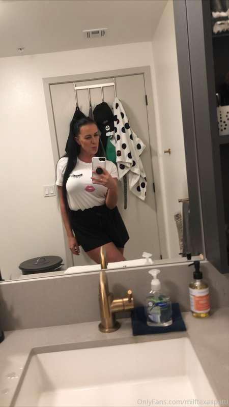 Good morning my lovers 
Today will be a great day and btw ha..