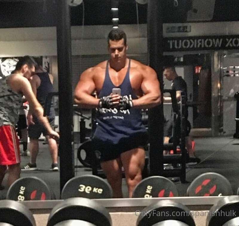 Keep trying little fella, maybe one day your body will be as..