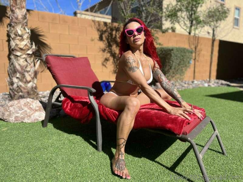 What's the perfect tan for me? 🌞👙😊