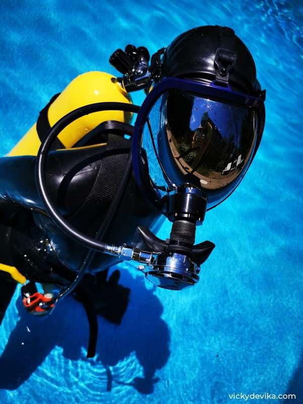 I made an adapter to connect my scuba regulator to a gasmask..