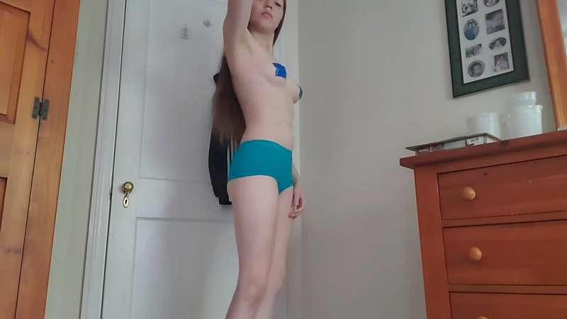 Shoulder and upper back stretch 