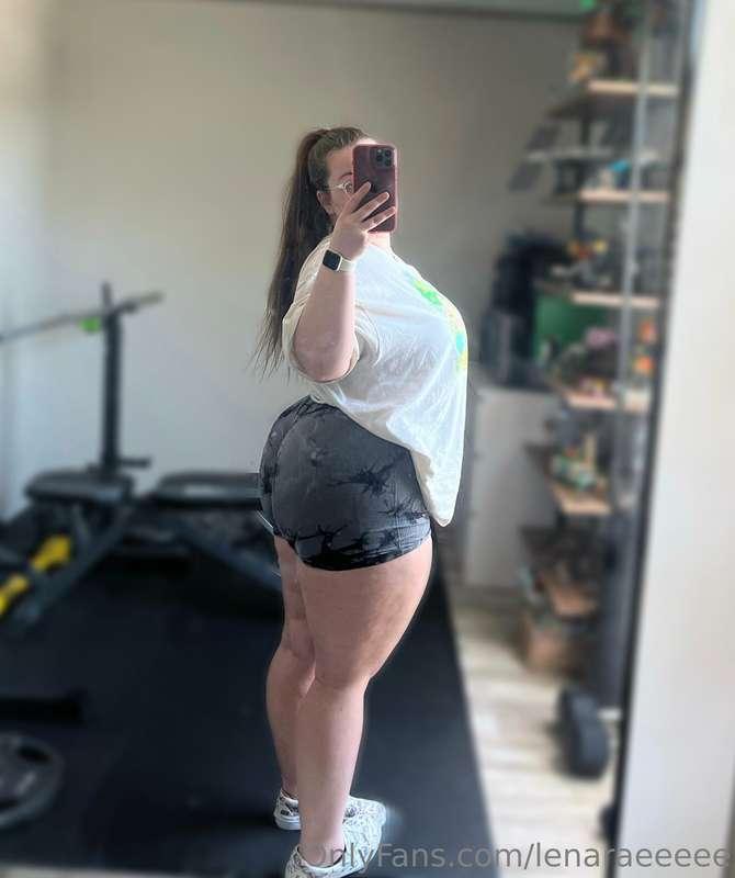 Before & after my workout🤭🍑