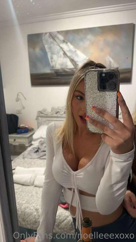 😘