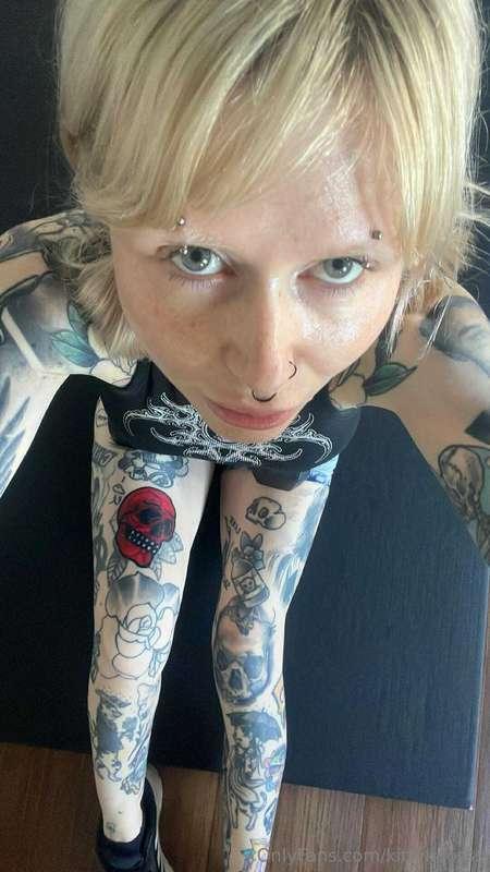 Get yourself over to @itskittykaos for all the juicy stuff 💦..