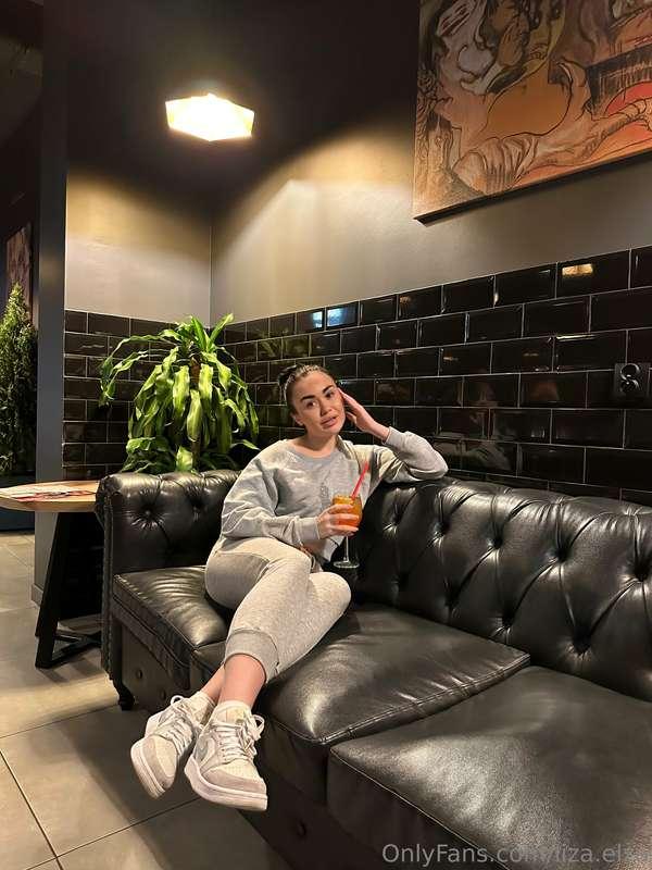 Today I decided to take a day off and relax😍😍Happy weekend e..