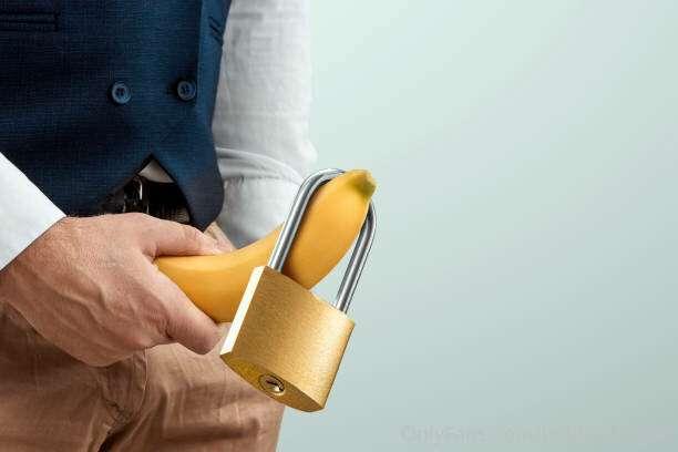 My memories of how it all began..

Locked myself and gave th..