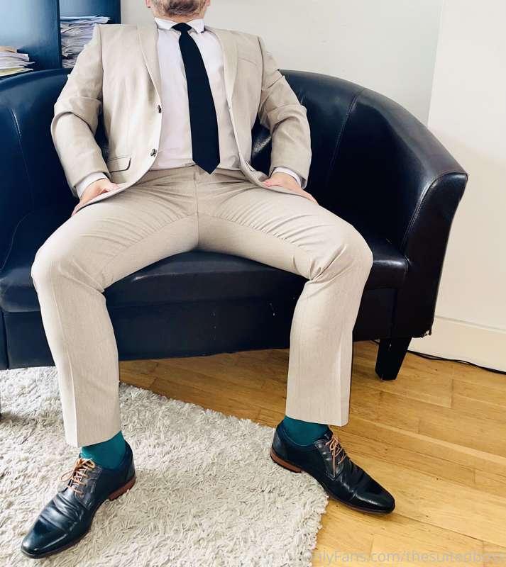 thesuitedboss image #1