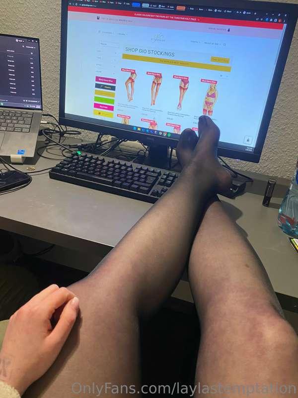 Shopping some new nylons 😍