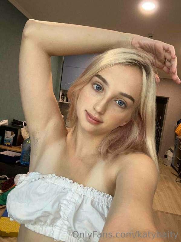 The less clothes, the better <3