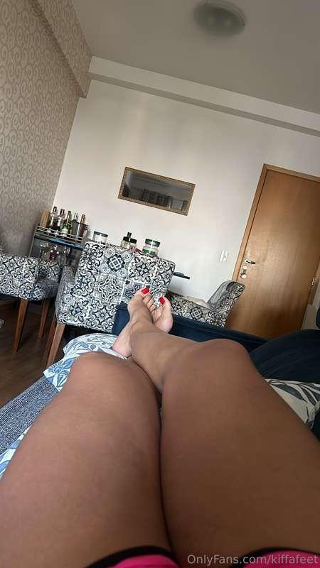 Relaxing with my new red nails