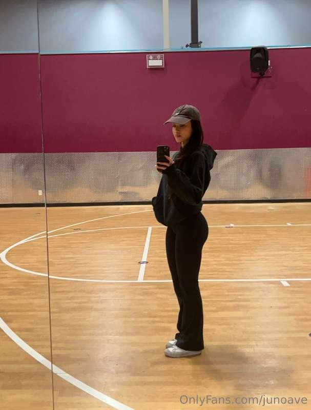 my future man can say his gf is a gym rat :))