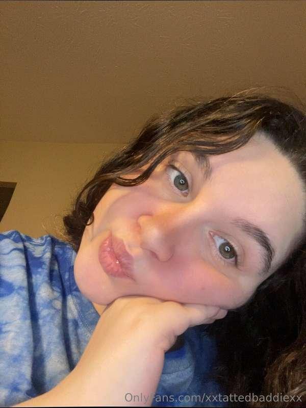 Feelin cute 😊 lemme know if i'm right💕😘