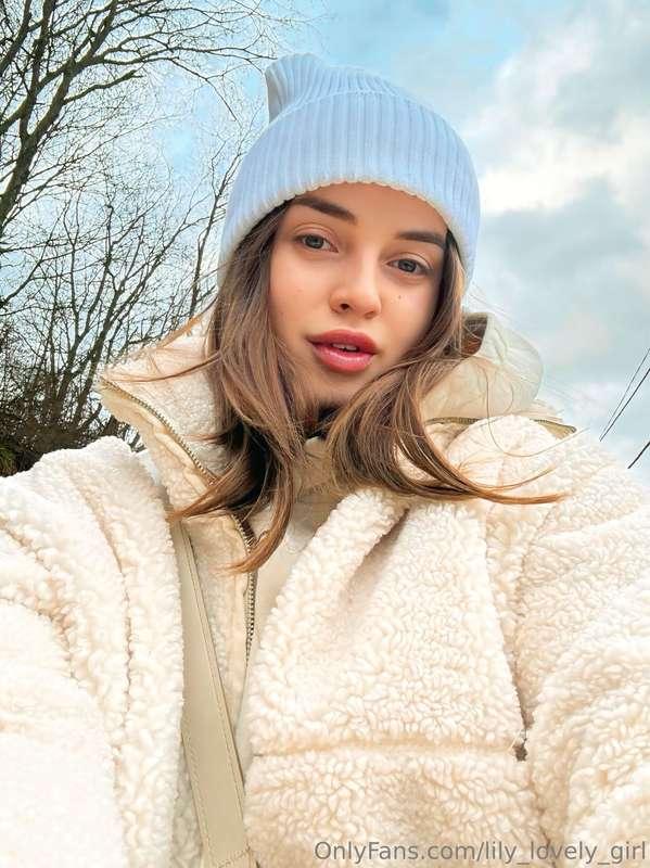 Turning the old pages of life, one realizes how many beautif..