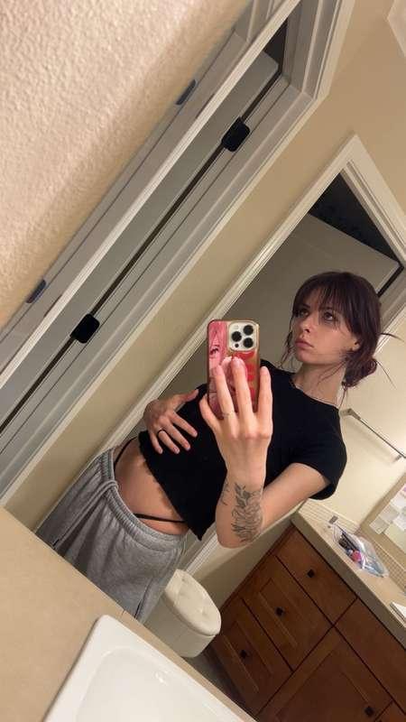🖤 hey 😈