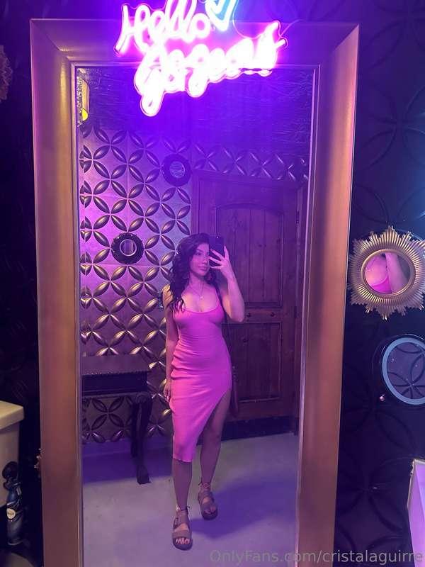 We love a hot pink moment ☺️💕