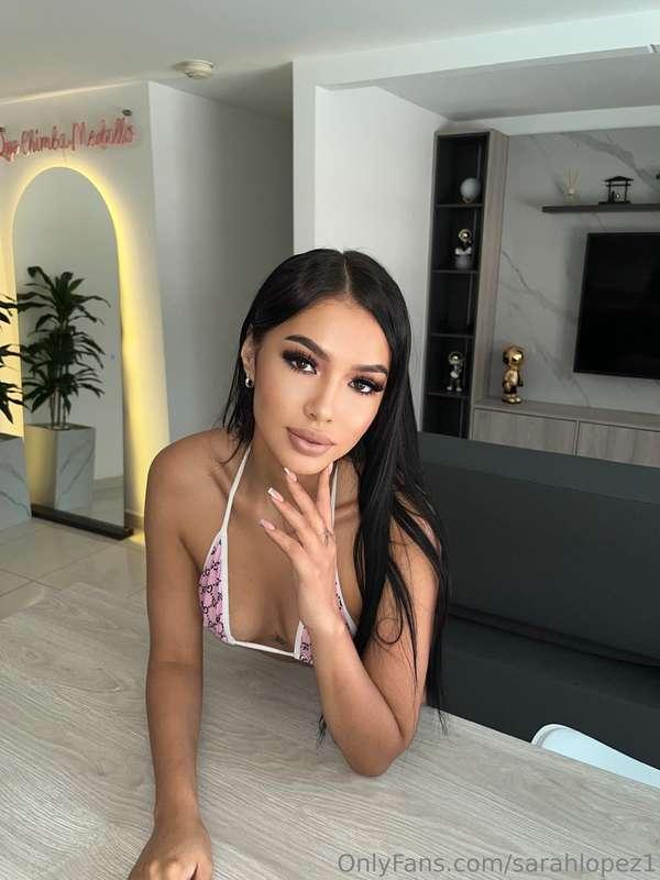 Petite and spicy—Cecilia is waiting for you! Subscribe now! ..