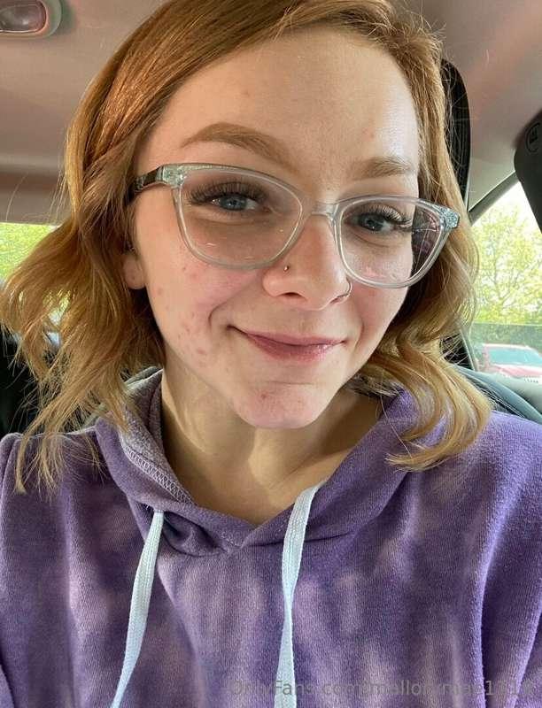 I started a new job! How do I look today? 🥰🥰🥰