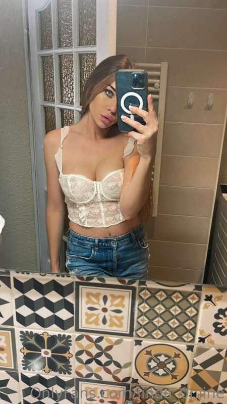 Do you want to see that top go down?😰🥵
