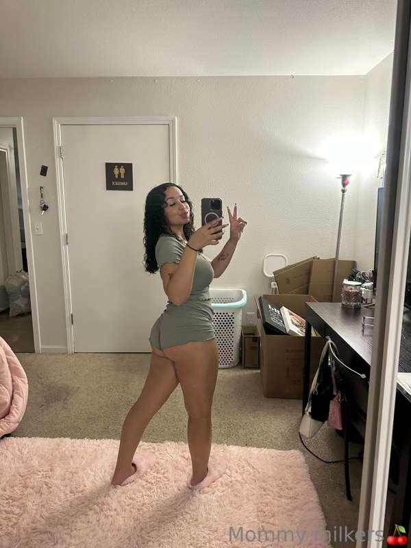 Trying to put this Ass on you baby 😈
