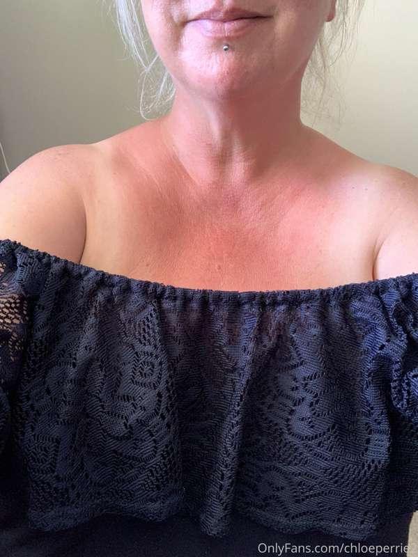 Tans lines are startin’. 🥵 ☺️ 

Ever had one of those days a..