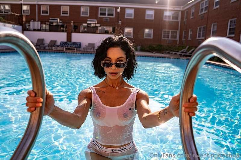 🥱 wish you were more…entertaining 💦