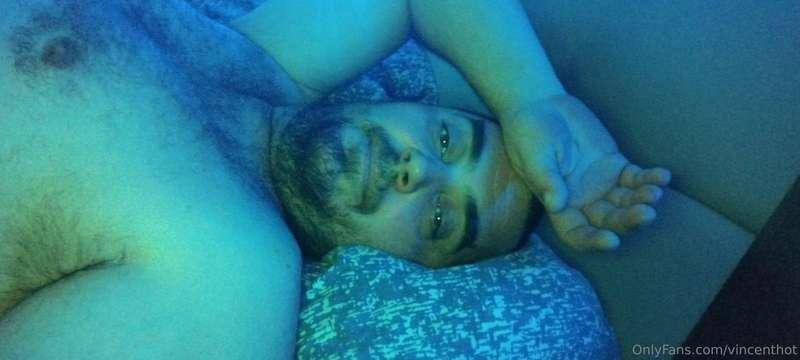 Just in my bed waiting...💦🔥🍆😈