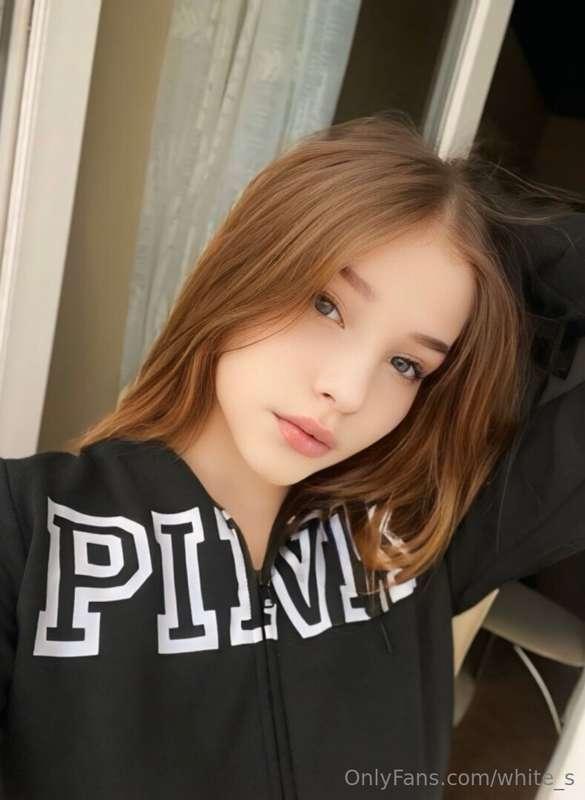 🖤 STOP SCROLLING 🖤 @eva_candy so kinky for her age..👀🌺but sh..