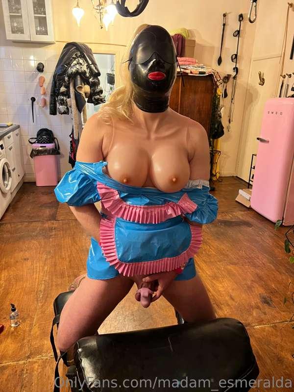 Sissies where are you?

Loved using my slut today !!!!! 💋 @s..