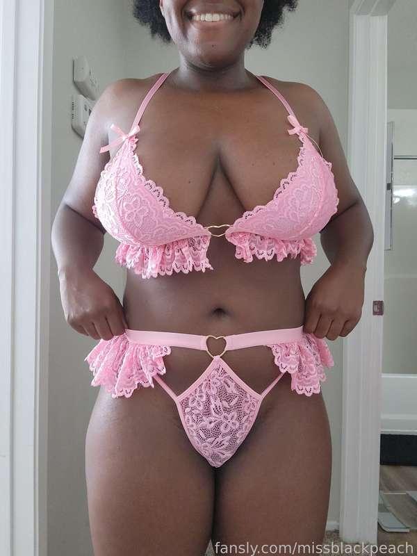 3rd Valentine's Day set
#valentinesday #lingerie #valentine