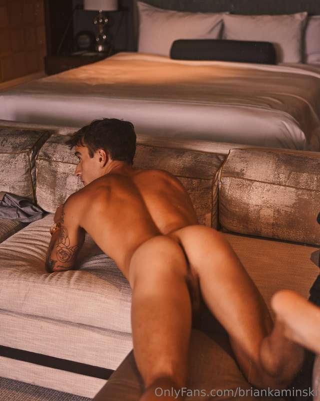 @jamesluckysz coming back from round 2. Any suggestions?  --..