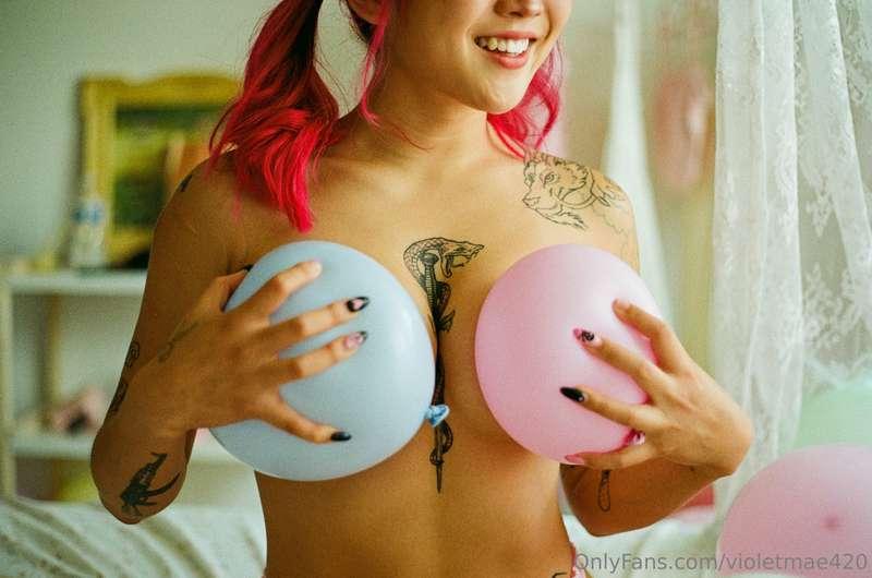 I'll make your fantasies come true 💗