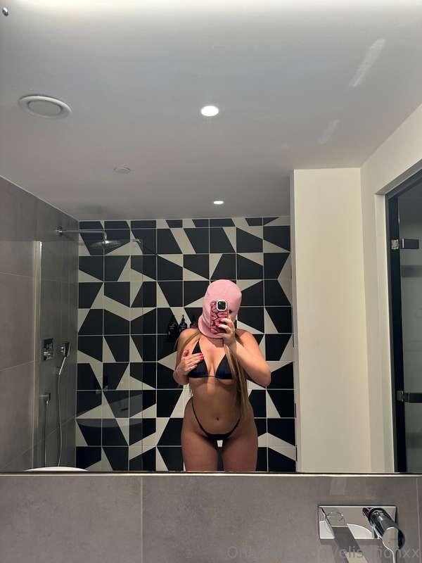 elisefionxx image #0